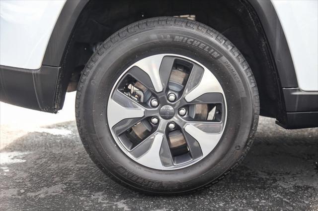 used 2022 Jeep Grand Cherokee 4xe car, priced at $30,595