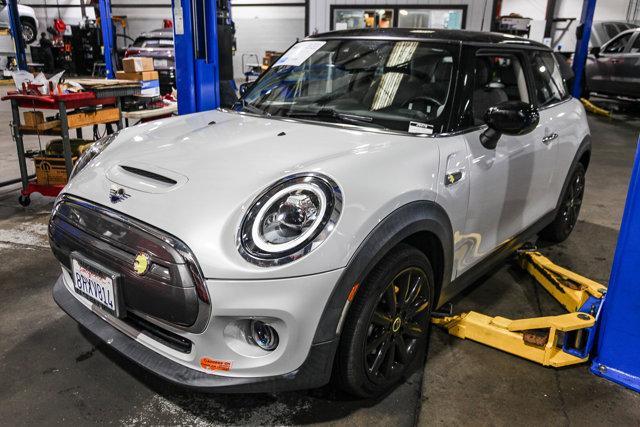 used 2021 MINI Hardtop car, priced at $21,999