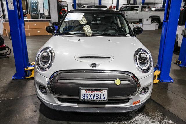 used 2021 MINI Hardtop car, priced at $21,999