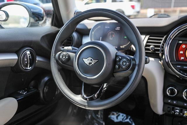 used 2021 MINI Hardtop car, priced at $21,999