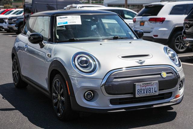 used 2021 MINI Hardtop car, priced at $21,999