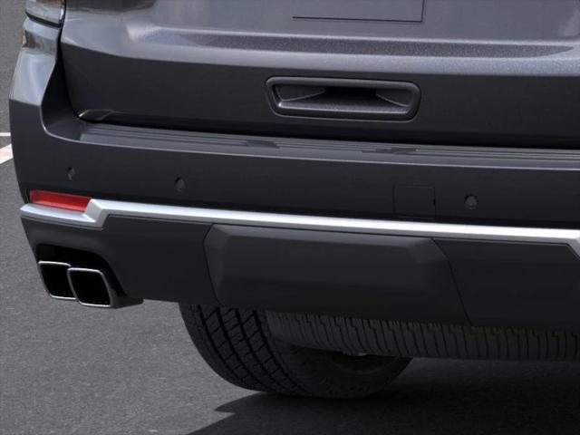 new 2025 Chevrolet Suburban car