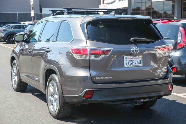 used 2016 Toyota Highlander car, priced at $24,500