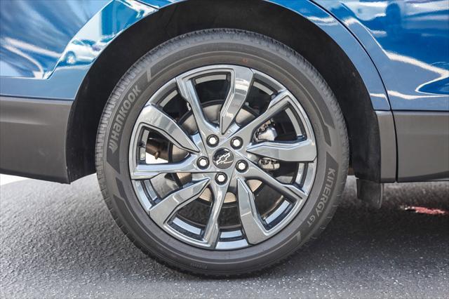 used 2022 Chevrolet Equinox car, priced at $24,894