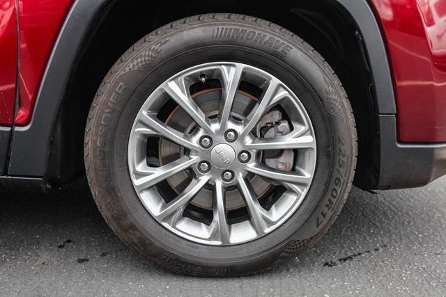 used 2019 Jeep Cherokee car, priced at $14,999