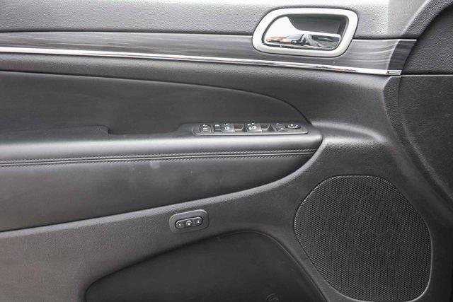 used 2022 Jeep Grand Cherokee car, priced at $32,888