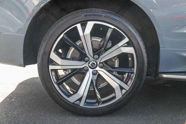 used 2023 Volvo XC60 Recharge Plug-In Hybrid car, priced at $45,000