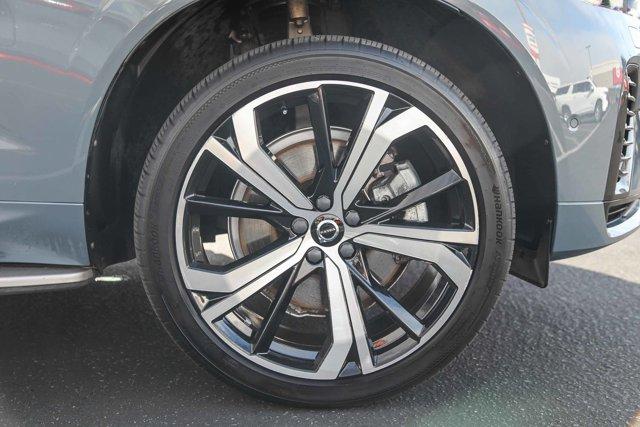 used 2023 Volvo XC60 Recharge Plug-In Hybrid car, priced at $45,000
