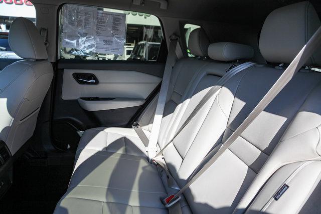 used 2025 Nissan Rogue car, priced at $32,000