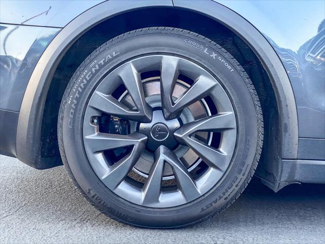 used 2022 Tesla Model X car, priced at $62,495