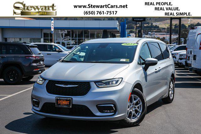 used 2023 Chrysler Pacifica car, priced at $21,999