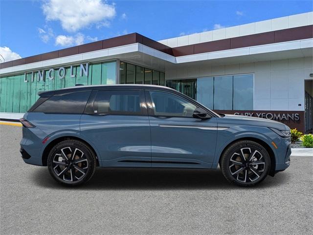 new 2025 Lincoln Nautilus car, priced at $61,293