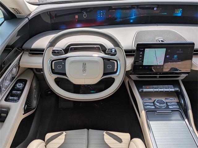 new 2025 Lincoln Nautilus car, priced at $64,234
