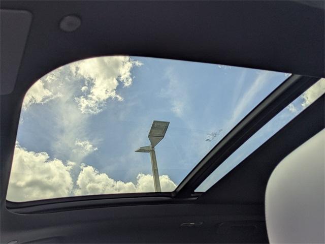 new 2025 Lincoln Nautilus car, priced at $70,741