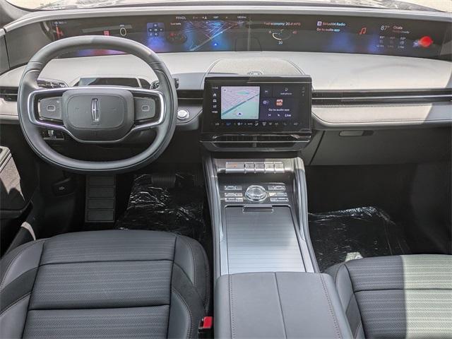 new 2025 Lincoln Nautilus car, priced at $59,552