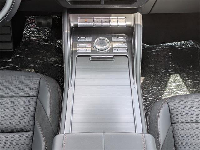 new 2025 Lincoln Nautilus car, priced at $59,552