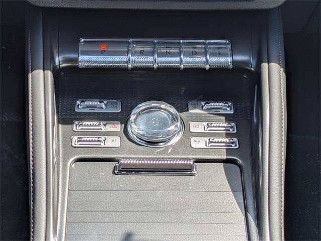 new 2025 Lincoln Nautilus car, priced at $71,461