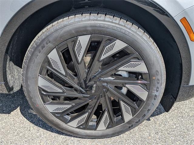 new 2025 Lincoln Nautilus car, priced at $71,461