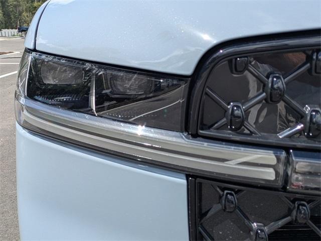 new 2025 Lincoln Navigator car, priced at $104,926