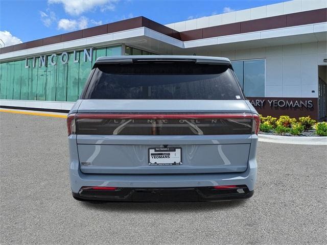 new 2025 Lincoln Navigator car, priced at $104,926