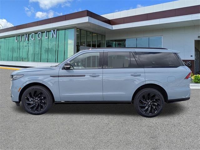 new 2025 Lincoln Navigator car, priced at $104,926