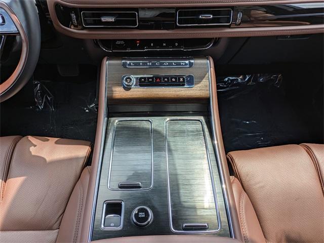 new 2025 Lincoln Aviator car, priced at $74,064