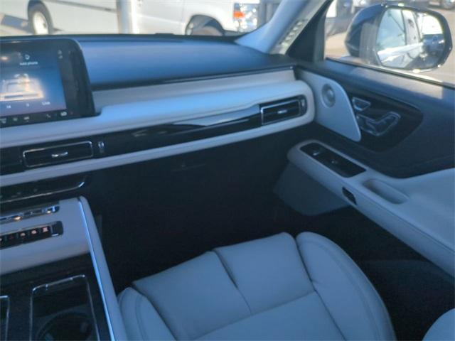 new 2025 Lincoln Aviator car, priced at $65,351