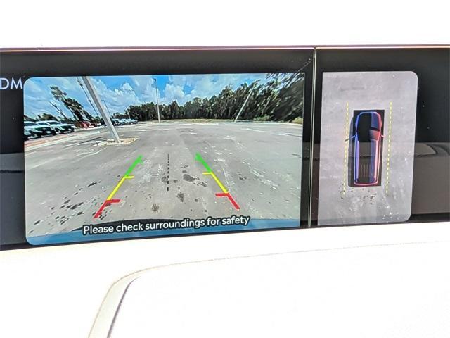 new 2025 Lincoln Navigator car, priced at $104,778