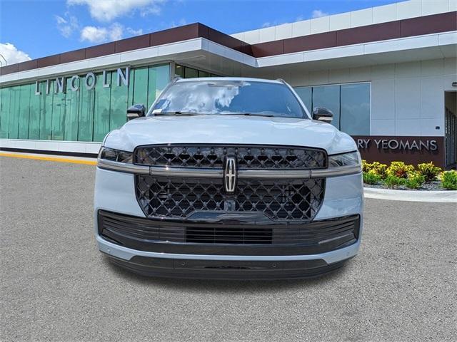new 2025 Lincoln Navigator car, priced at $104,778