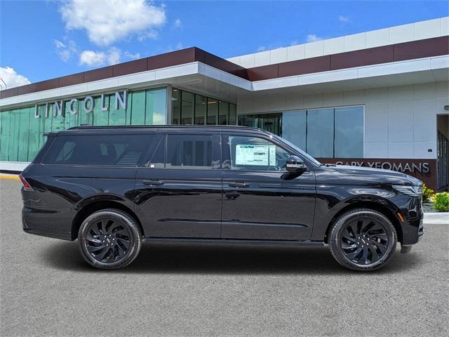 new 2025 Lincoln Navigator L car, priced at $107,026