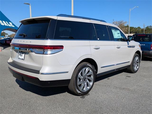 new 2024 Lincoln Navigator car, priced at $104,834