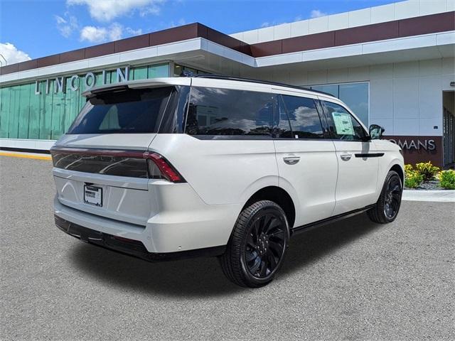 new 2025 Lincoln Navigator car, priced at $102,013
