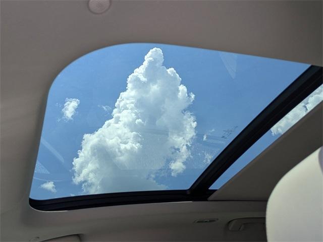 new 2025 Lincoln Nautilus car, priced at $57,819