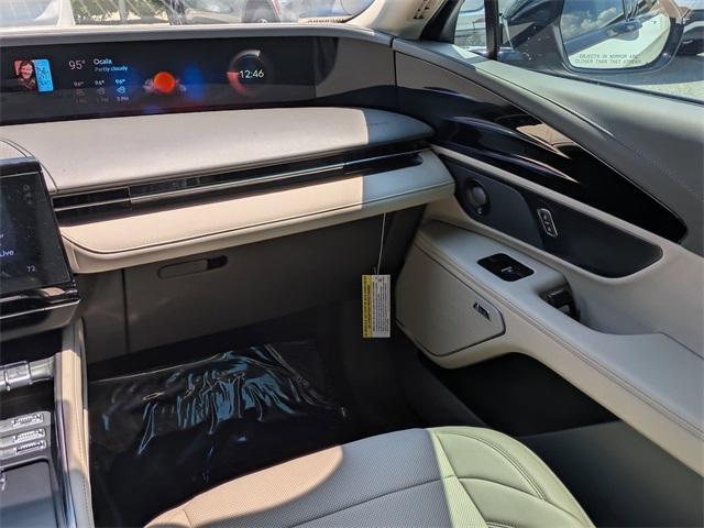 new 2025 Lincoln Nautilus car, priced at $57,819