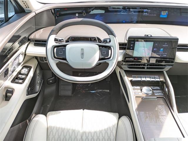 new 2025 Lincoln Nautilus car, priced at $79,395