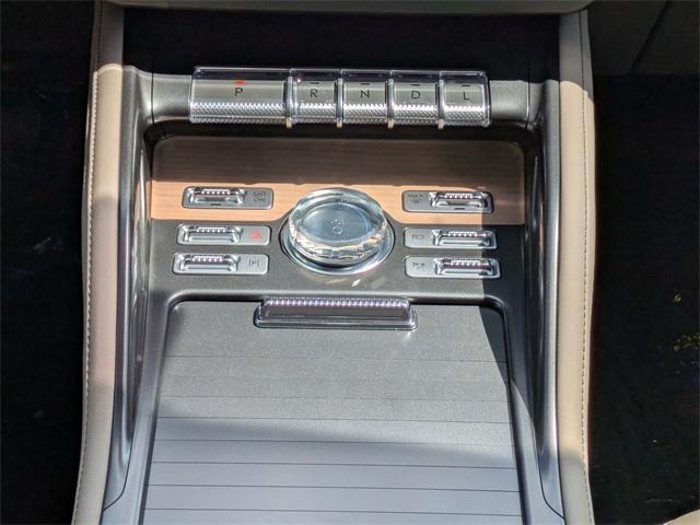 new 2025 Lincoln Nautilus car, priced at $64,824
