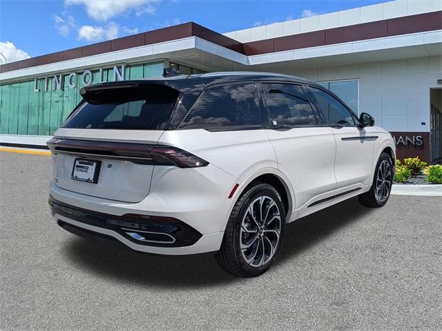 new 2025 Lincoln Nautilus car, priced at $63,824