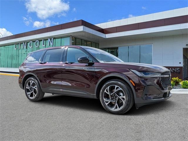 new 2025 Lincoln Nautilus car, priced at $54,976