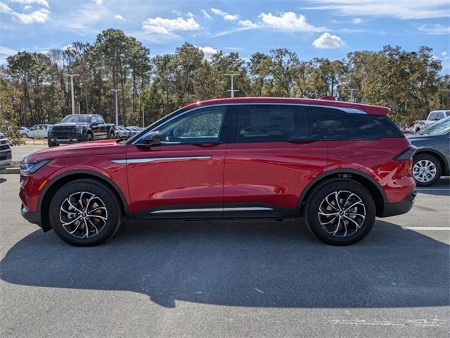 new 2025 Lincoln Nautilus car, priced at $54,629