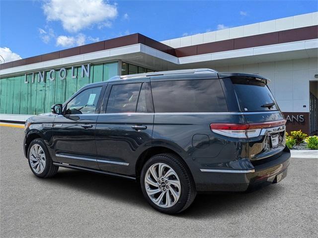 new 2024 Lincoln Navigator car, priced at $85,404