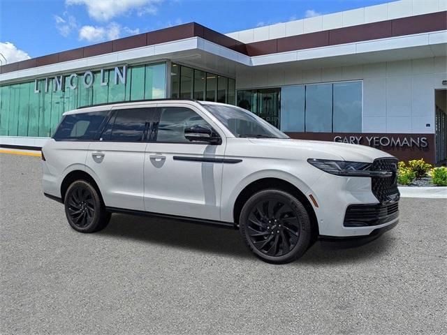 new 2025 Lincoln Navigator car, priced at $100,510