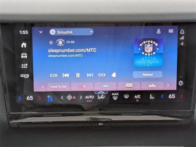 new 2025 Lincoln Navigator car, priced at $100,510