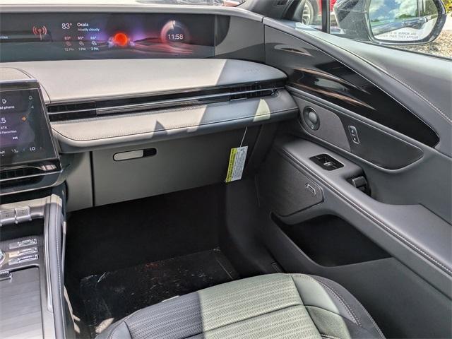 new 2025 Lincoln Nautilus car, priced at $59,552