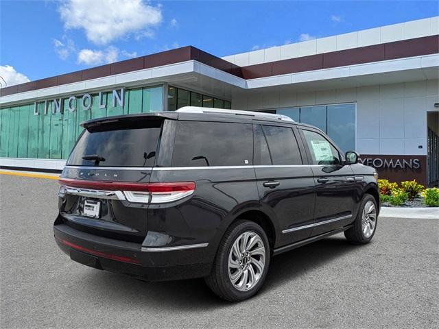 new 2024 Lincoln Navigator car, priced at $95,307