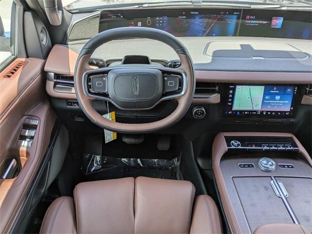 new 2025 Lincoln Navigator L car, priced at $101,501
