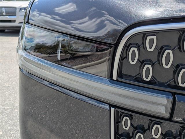 new 2025 Lincoln Navigator L car, priced at $101,501