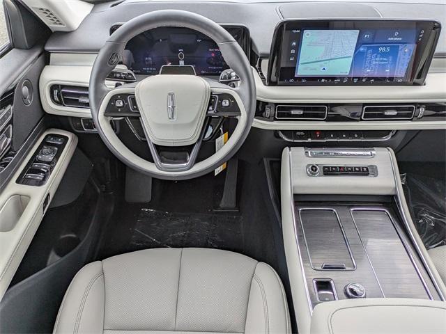 new 2025 Lincoln Aviator car, priced at $61,251
