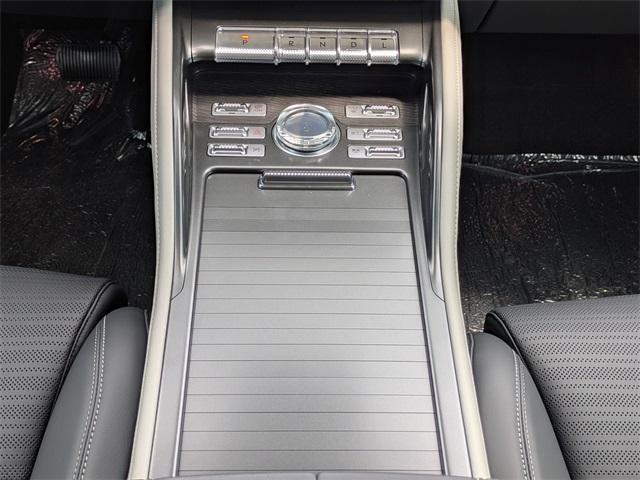 new 2025 Lincoln Nautilus car, priced at $69,101