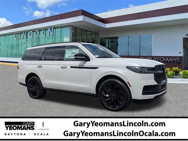 new 2025 Lincoln Navigator car, priced at $104,926