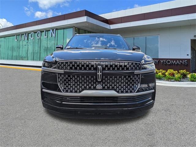 new 2025 Lincoln Navigator car, priced at $97,486